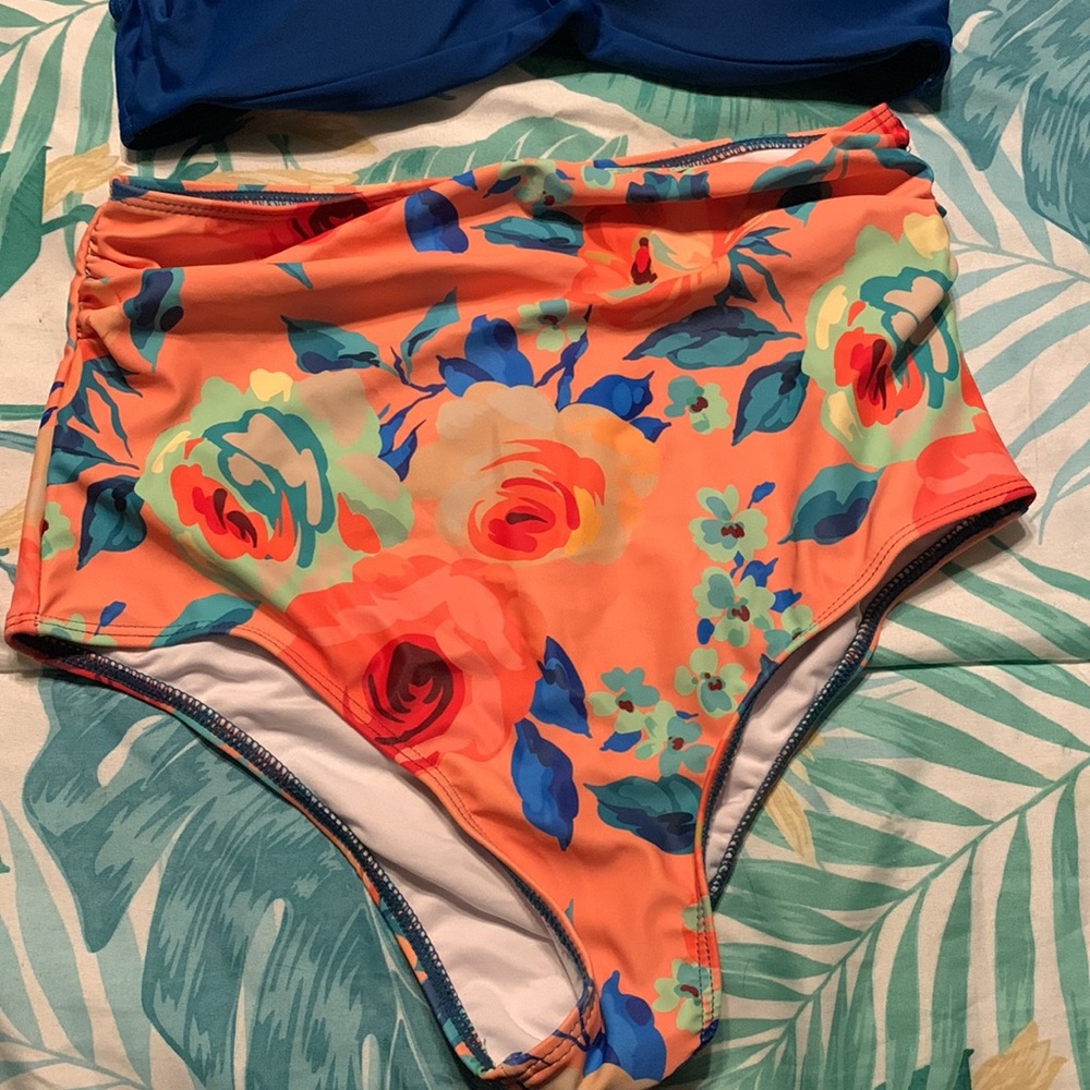 Beaschsissi 2piece swimwear - Picture 2 of 4